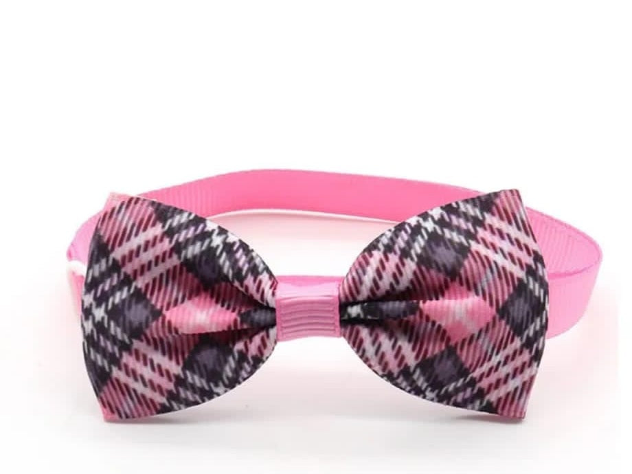 Clip on bows