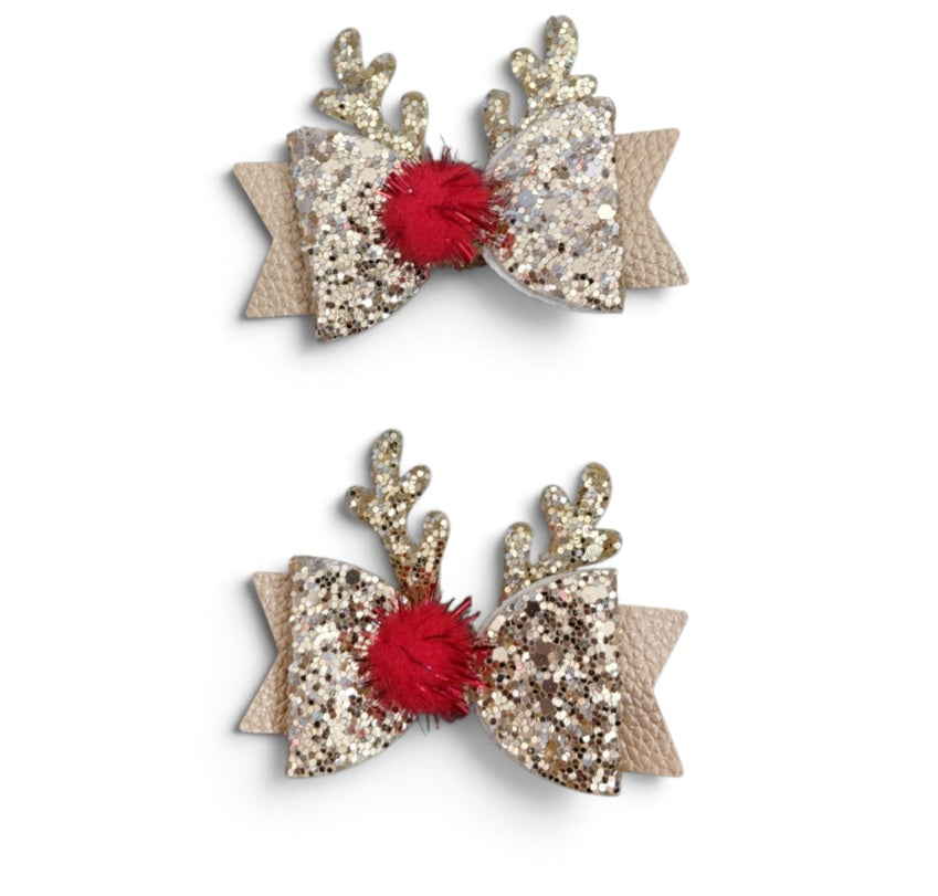 Glittery reindeer themed clips